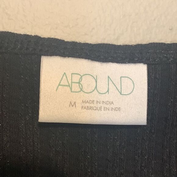 NWOT Abound( Nordstrom ) cinch spaghetti strap top size M - Picture 2 of 6